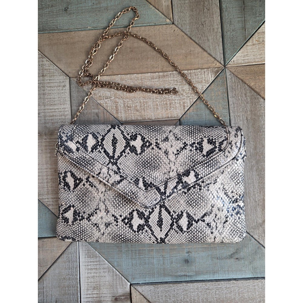Urban Expressions Women's Crossbody Bag faux snake skin Large Chain‎ Grey